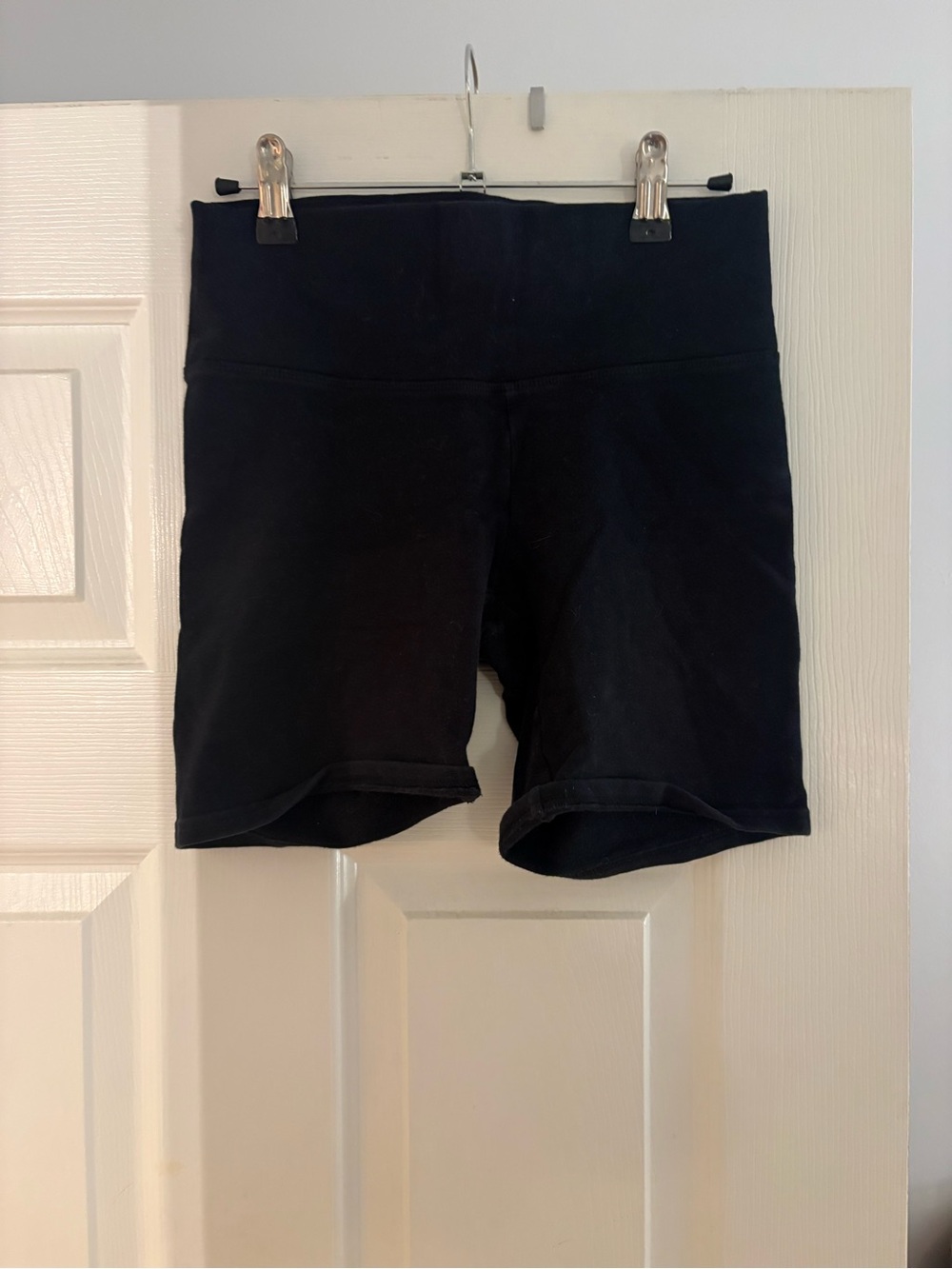 High-Rise Black Women's Aritzia Cotton Active Shorts - Picture 1 of 2